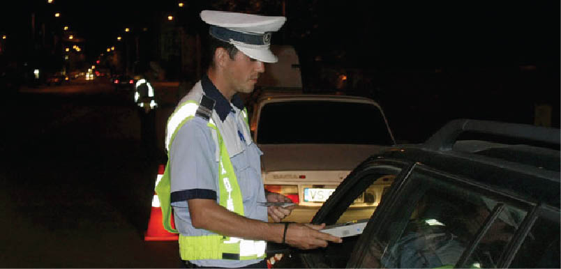 Şoferi prinşi beţi la volan