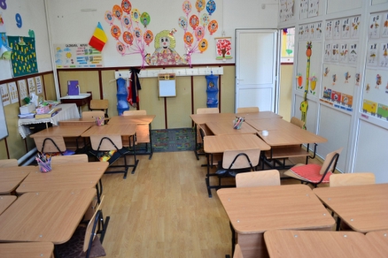 Învăţământul românesc pe toboganul mediocrităţii