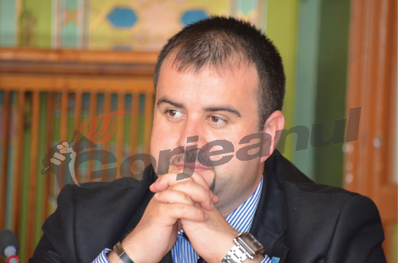 Prefectul de Gorj felicită serviciile care au intervenit la inundaţii