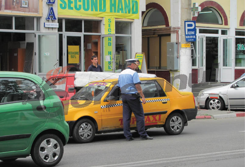 Taximetrist prins băut la volan