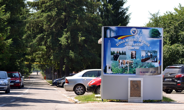 Zeci de tineri din Gorj, admişi la Şcolile de Poliţie, Pompieri şi Jandarmi