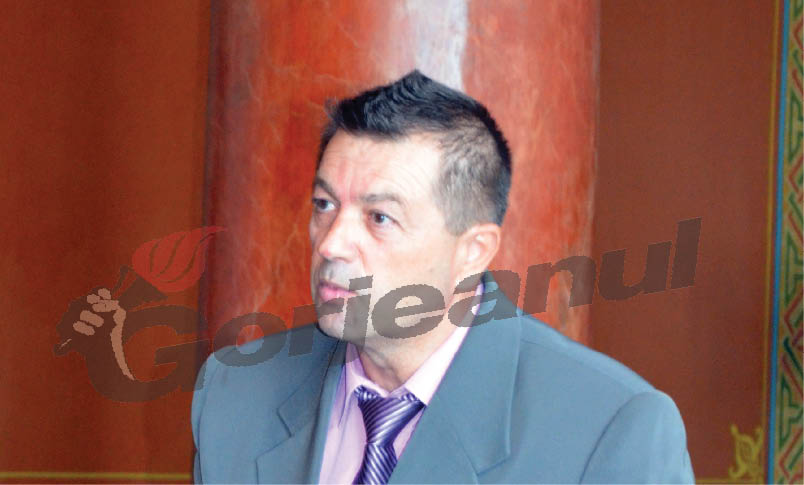 Patron din Târgu-Jiu, bătut măr şi cu banii luaţi