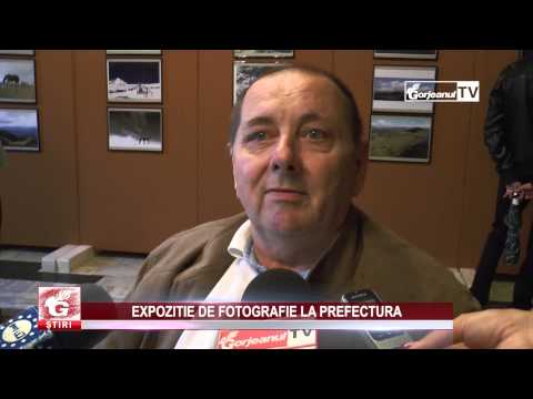 EXPOZIŢIE DE FOTOGRAFIE LA PREFECTURĂ