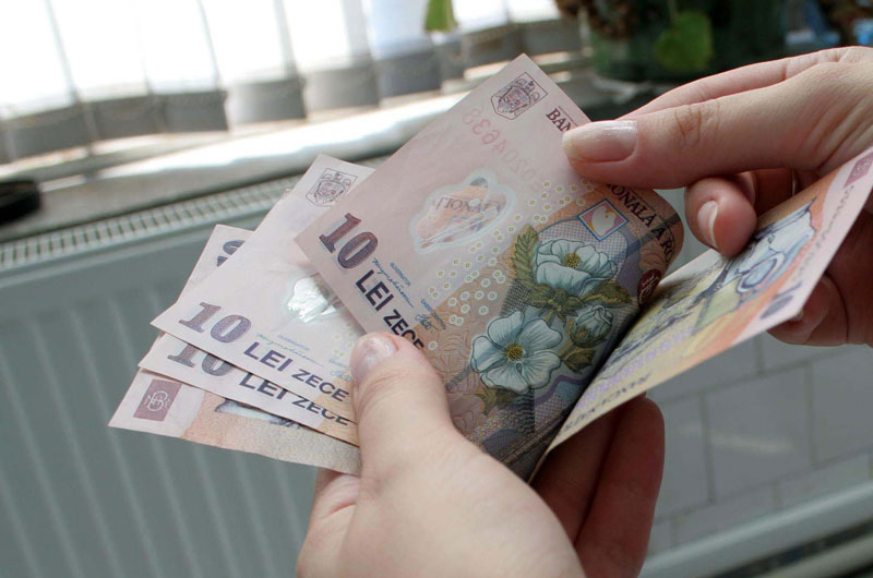 Primăriile au de recuperat datorii pentru ajutoare de încălzire necuvenite
