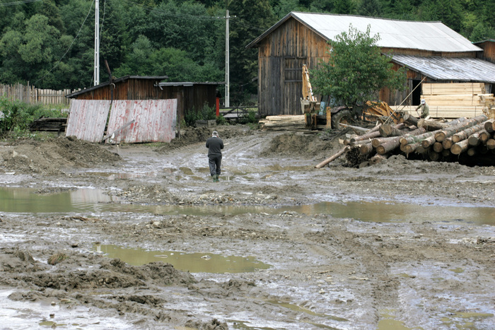 DSP continuă monitorizarea zonelor afectate de inundaţii