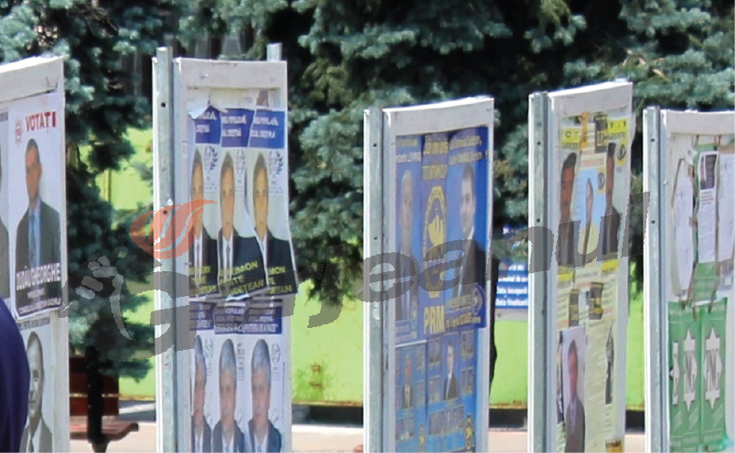Partidele politice din Gorj, chemate la repartiţia panourilor electorale