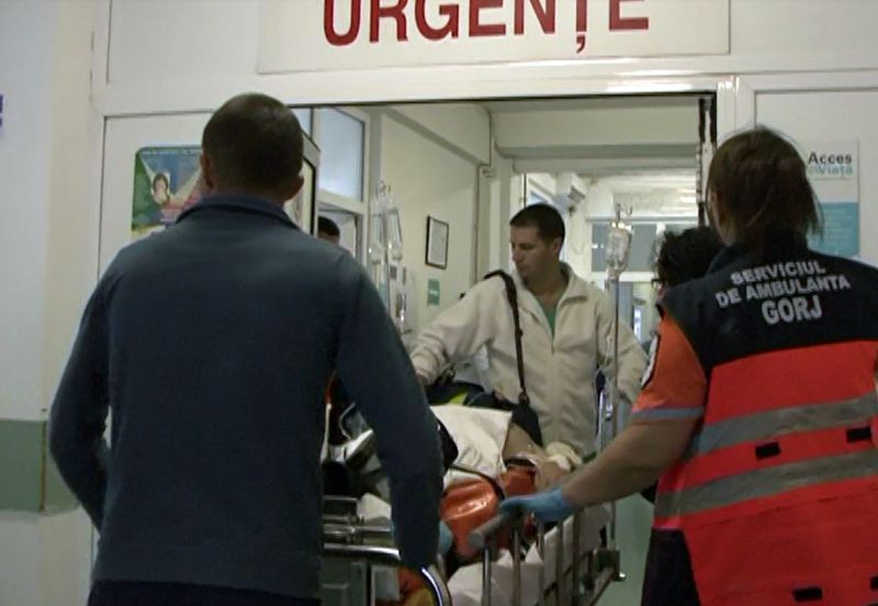 A căzut de pe podul de la Pasarelă