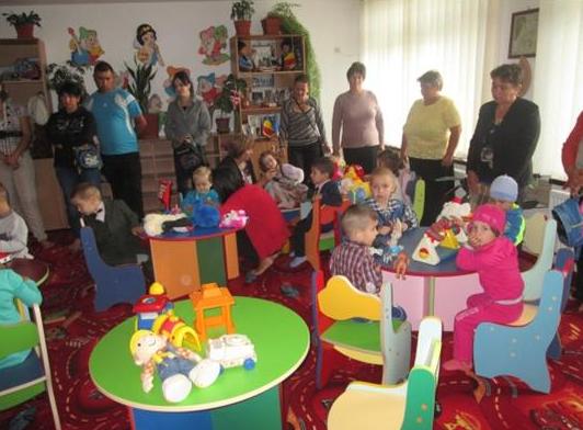 «Gradiniţă de poveste» la Baia de Fier