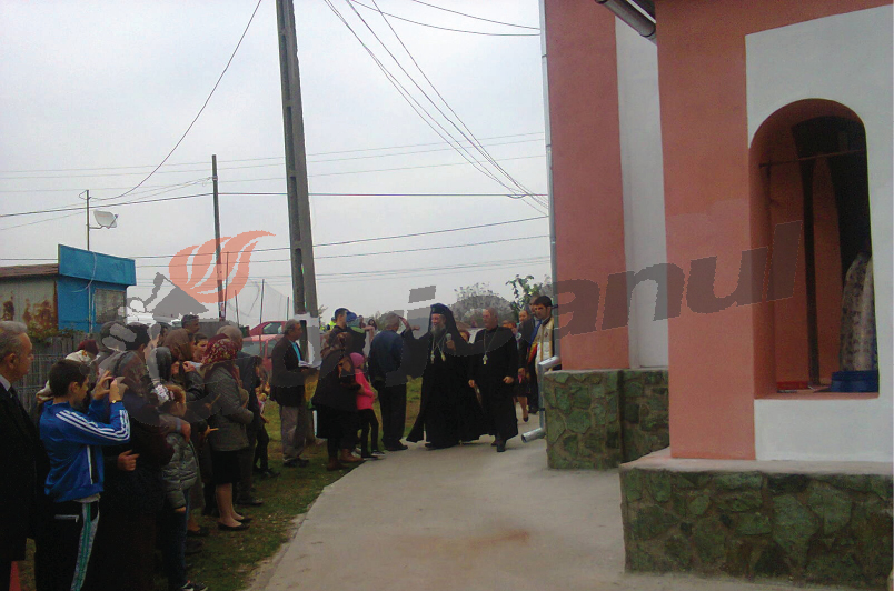 Sărbătoare de sfințire de biserică la Roșia de Amaradia