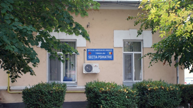Mamă de la Centrul Maternal, internată la Psihiatrie