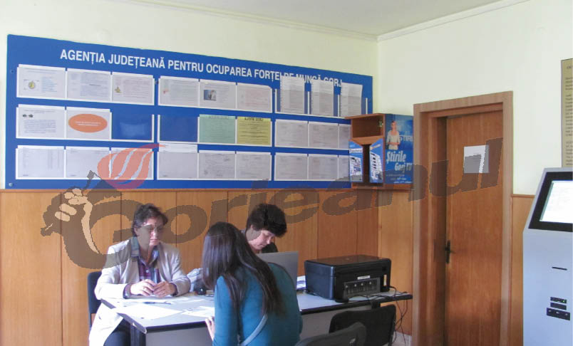 Gorjenii nu vor să încheie contracte de solidaritate