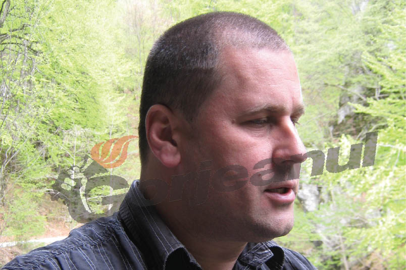 Lucrător forestier rătăcit, găsit de salvamontişti şi de primarul Câmpeanu