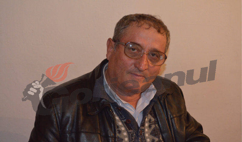 Un localnic din Slivileşti ameninţă că blochează drumul Miculeşti-Motru