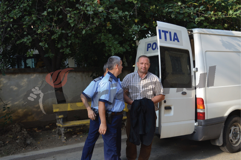 Troacă a plătit 100.000 de lei din prejudiciu, dar rămâne după gratii