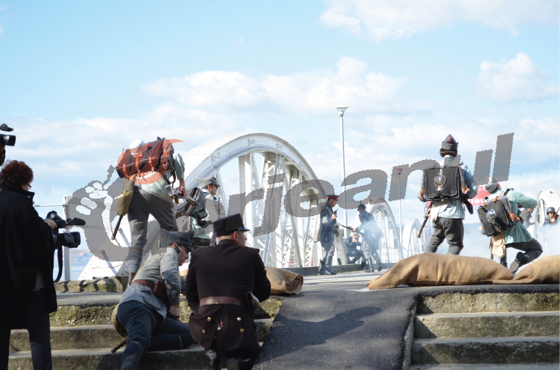 Schimb de focuri la Podul Jiului