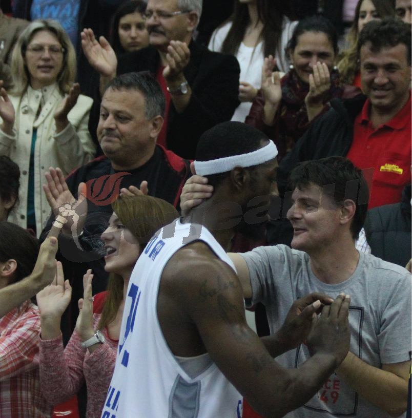 Larry Turner este încrezător în ceea ce priveşte sezonul pe care-l va juca la Energia: “Totul depinde de noi!”