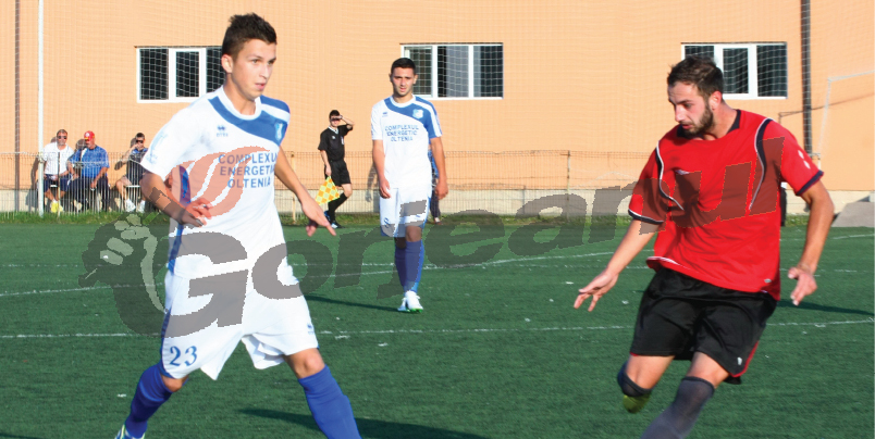 Cade cortina peste liga a 3-a
