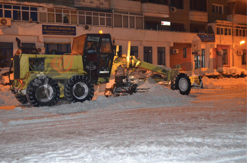 2 milioane lei costă deszăpezirea Târgu-Jiului