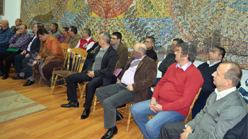 “Solidaritatea” îi cere lui Ciurel prima de Crăciun şi programul de lucru pe decembrie