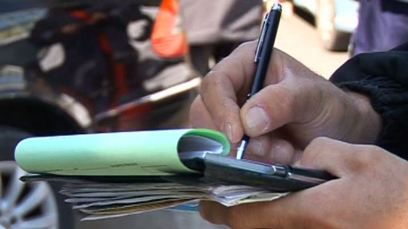 Cercetat pentru conducerea unui autoturism cu numere false