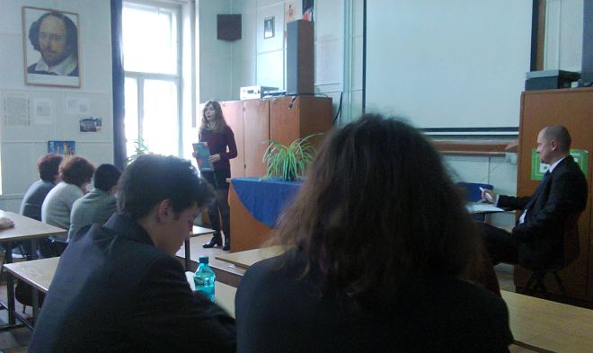 Concurs naţional de discurs public în limba engleză