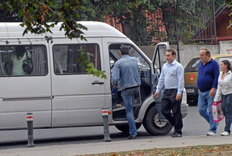 Firmă de transport persoane din Turceni, amendată cu 60.000 lei