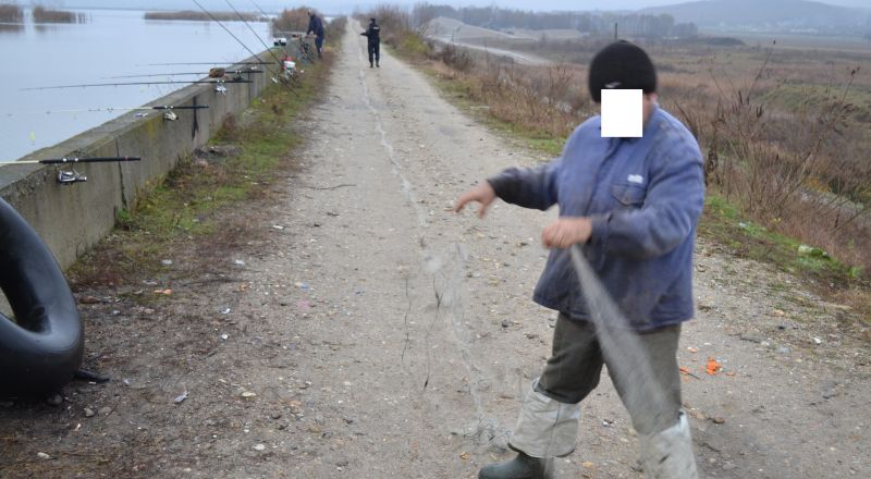 Prinşi la pescuit cu setca