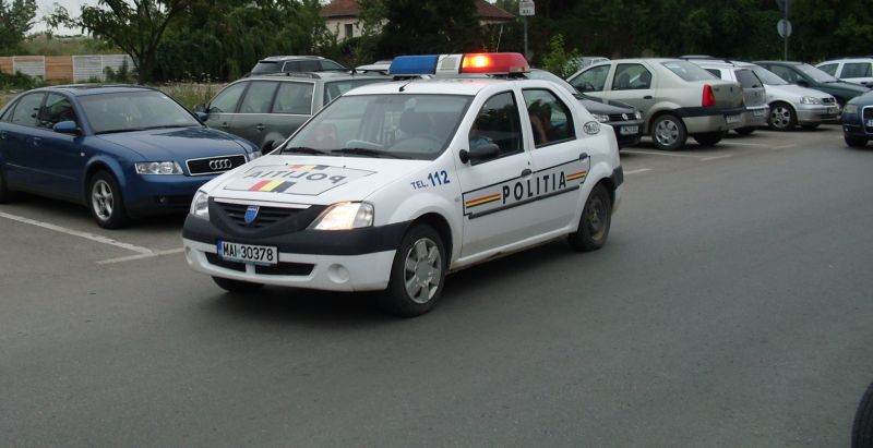 Scandal într-un bar din Bâlteni