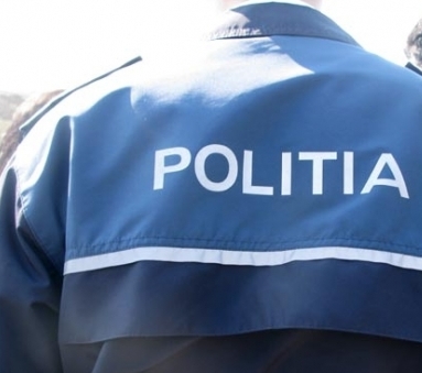 Gura târgului – Poliţişti din Logreşti au biroul la bar