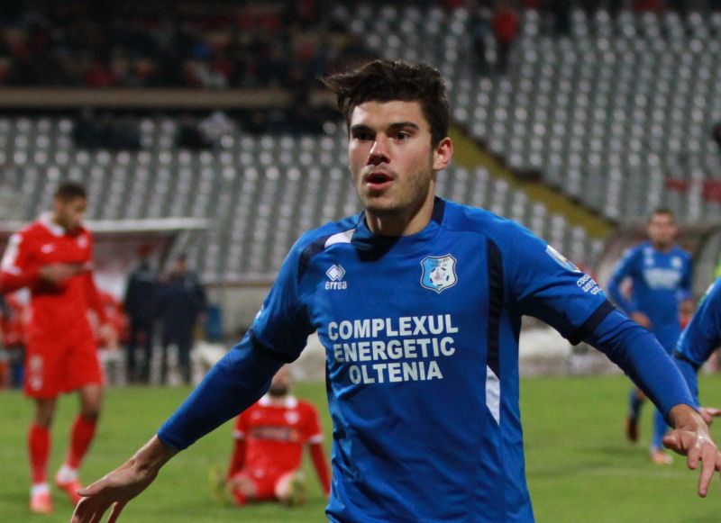 Roman, pe lista Stelei?