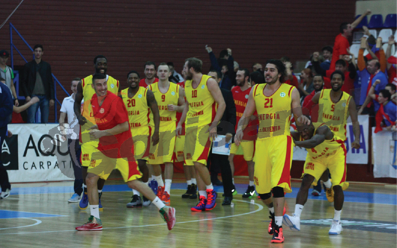 Fericire la ultima aruncare