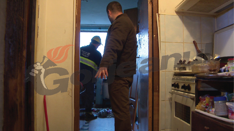 Copil de 4 ani, rănit în urma unei explozii dintr-un bloc din Sadu