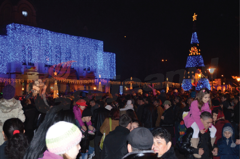 Iluminatul festiv, aprins de Cârciumaru