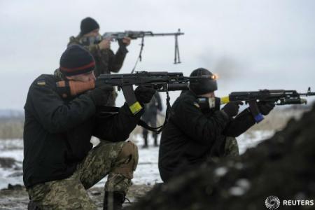 Ucraina: 12 morți in luptele de la Debalțevo