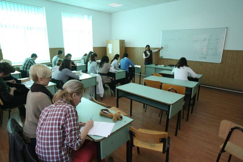 Repetiţii pentru examenele naţionale în februarie şi martie