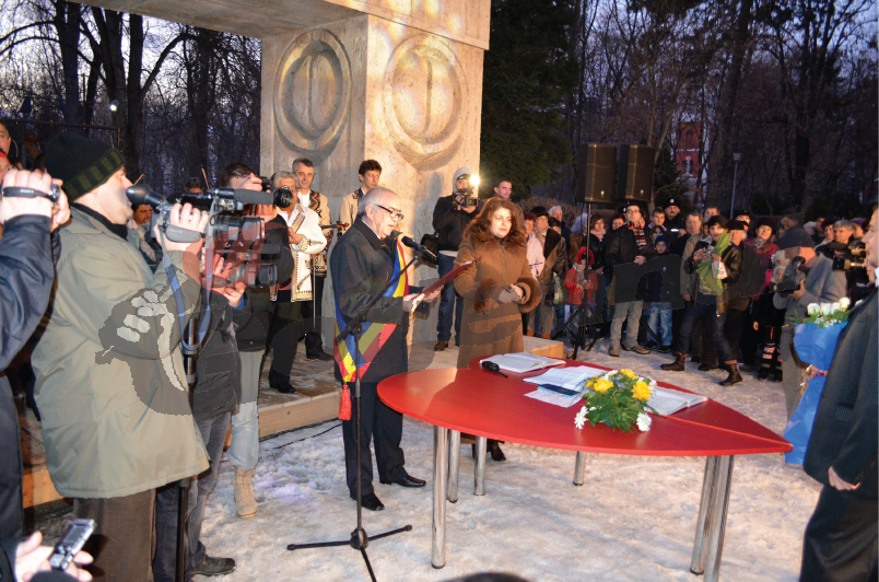 Iubirea, celebrată în oraşul lui Brâncuşi cu premii şi invitaţii la film şi teatru