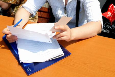 371 de cereri de înscriere în clasa pregătitoare, depuse în prima zi