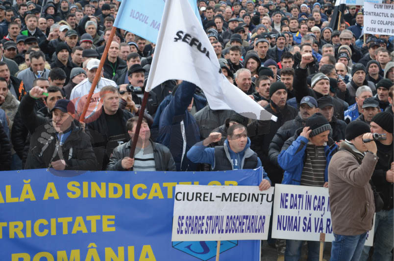 Gura târgului / Foame, pentru 200 de sindicalişti FNME