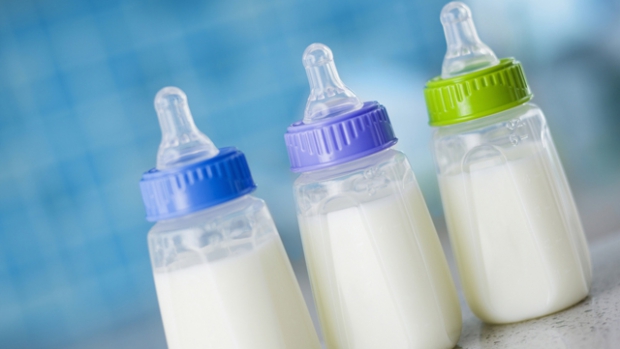 DSP Gorj distribuie lapte praf gratuit pentru 157 de bebeluşi