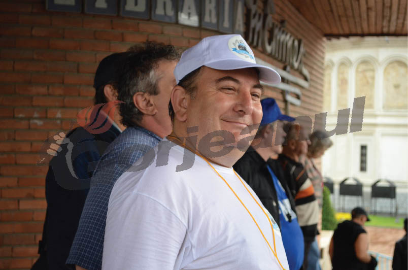 Gura târgului – Nicolae Bădiţa, mutat electrician la Husnicioara