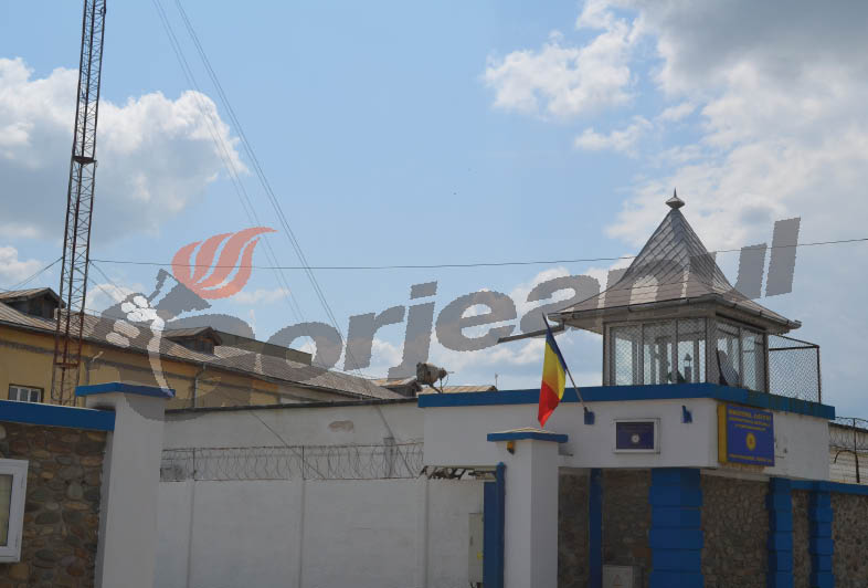 Informare împotriva tuberculozei printre deţinuţi