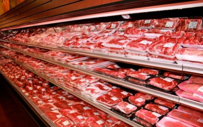 Magazine sancţionate şi ferme închise de inspectorii DSVSA