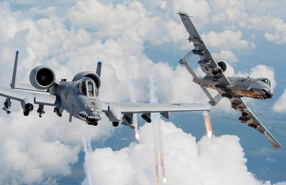 Avioane americane A-10s dislocate în România pentru Operatiunea Atlantic Resolve