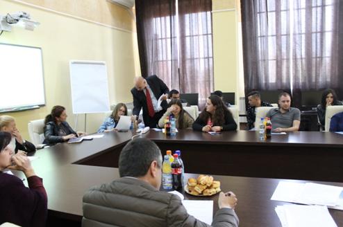 Dialog activ între studenţi, cadre didactice şi angajaţi la UCB