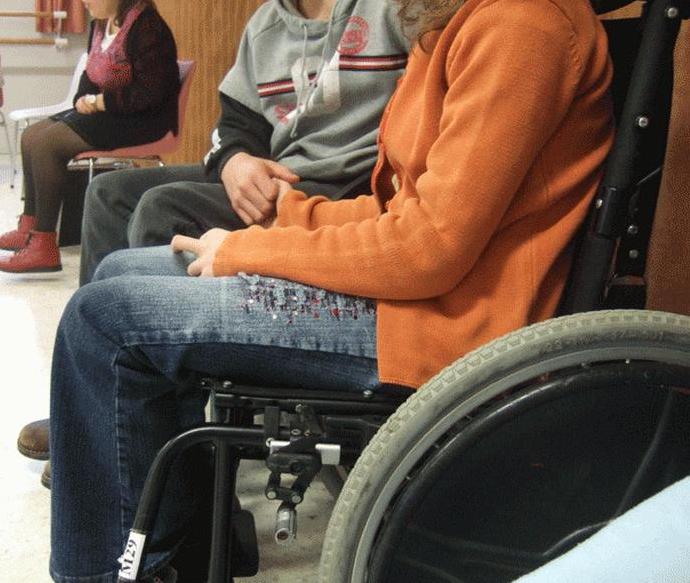 Bilete auto şi CFR gratuite pentru persoanele cu handicap