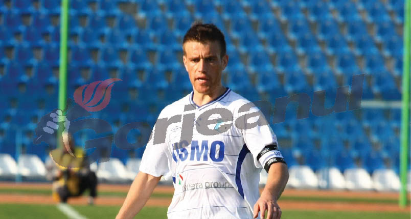 Vin banii pe Pintilii