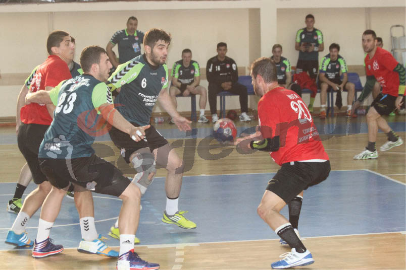 Victorie la despărțirea de proprii suporteri