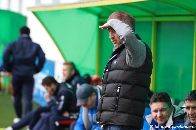 Edi Iordănescu nu comentează încă problemele conducerii clubului Pandurii / “După ce vom termina campionatul veţi avea şi opinia mea!”