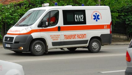 Femeie de 40 de ani, rănită într-un accident la Ţânţăreni