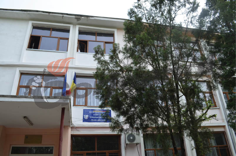 O şcoală prietenoasă, după ideile elevilor Liceului de Arte din Târgu-Jiu